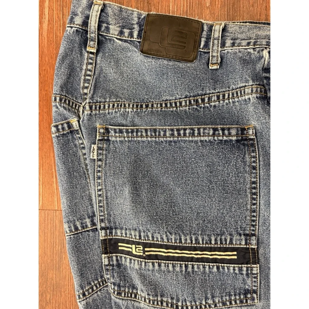 Vintage Levis L2 Jeans Men 32x30 Blue Baggy Relaxed Straight Denim Y2K